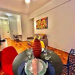 Apartamento Grande No Rio No Bairro Da Lapa Com Vista Para Os Arcos Com Vaga De Garagem Perto De Tudo Com Portaria 24Horas